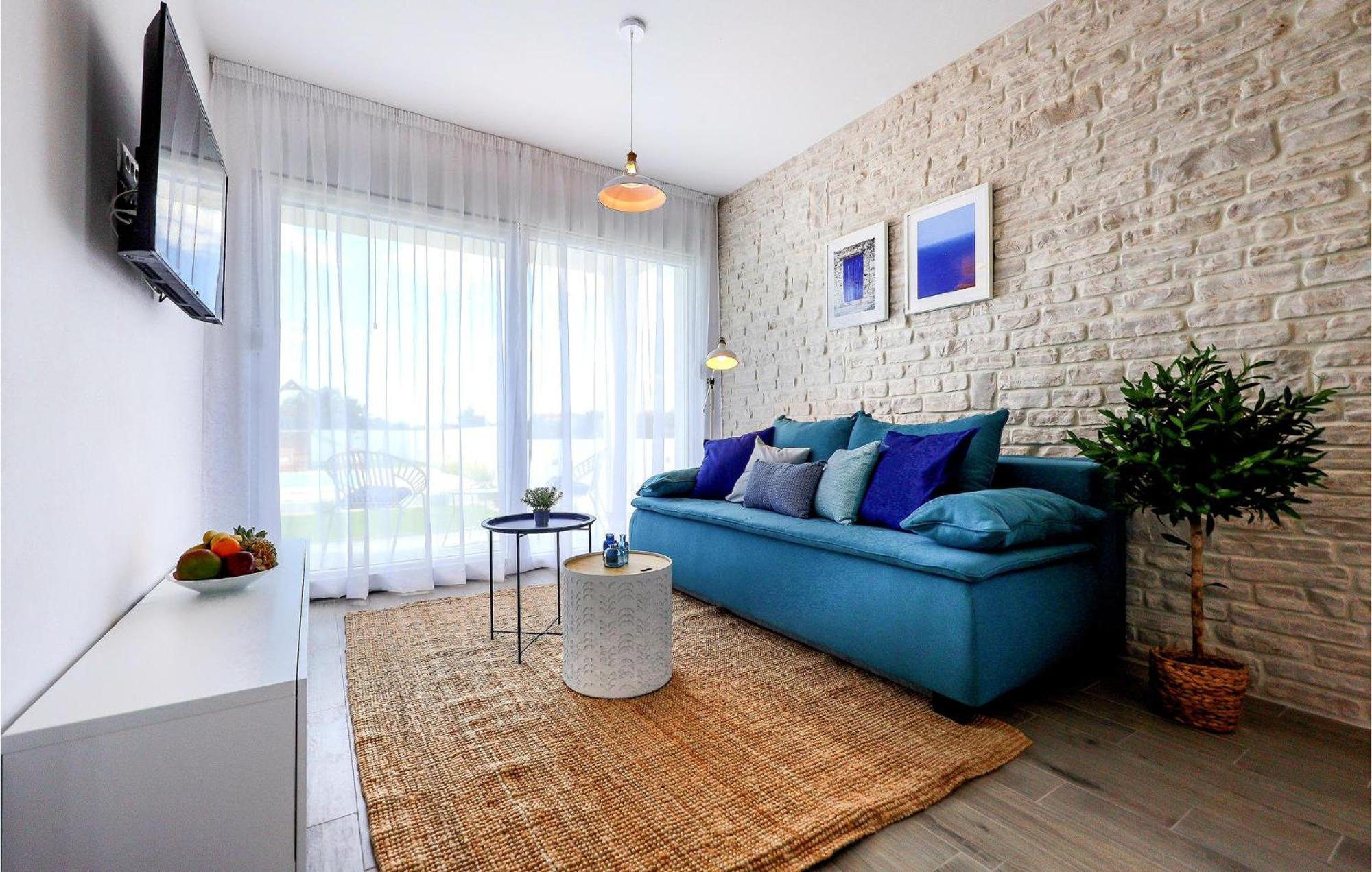 Stunning Home In Vrsi With Kitchen Exterior photo